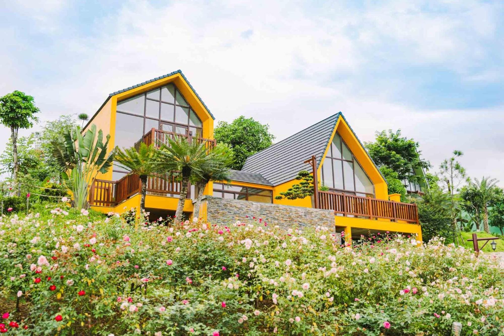 Legacy Hill Resort & Villas Hòa Bình Exterior foto